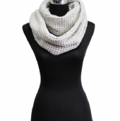 acrylic/cotton/polyester snood